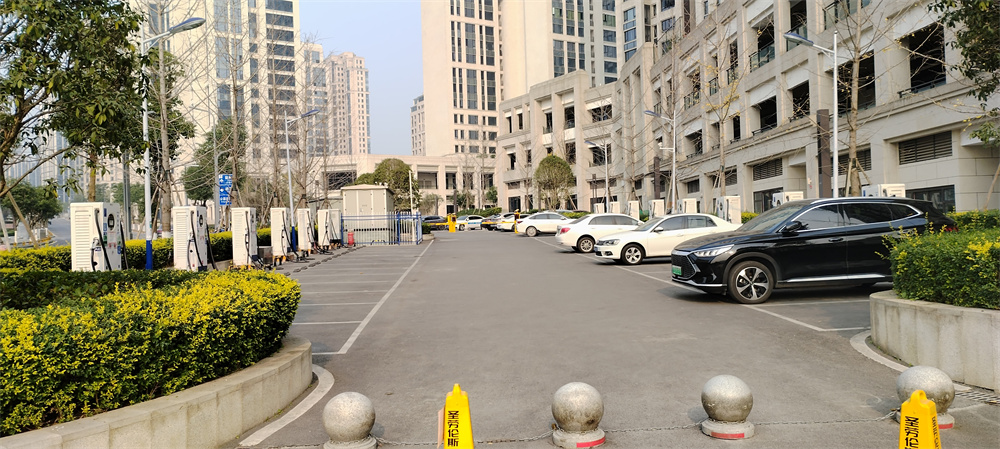 Chongqing Yubei Luneng Mount Taishan No.7 Charging Station